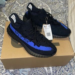 Brand new yeezy dazlings